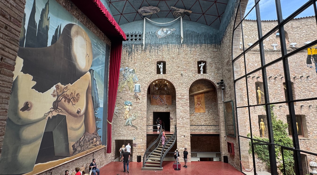 Private Guided Tour Dali